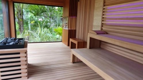 Saunahaus als exklusiver Ort für Hot Yoga | iSauna Seychellen Projekt #2 Saunahaus als exklusiver Ort für Hot Yoga | iSauna Seychellen Projekt #2